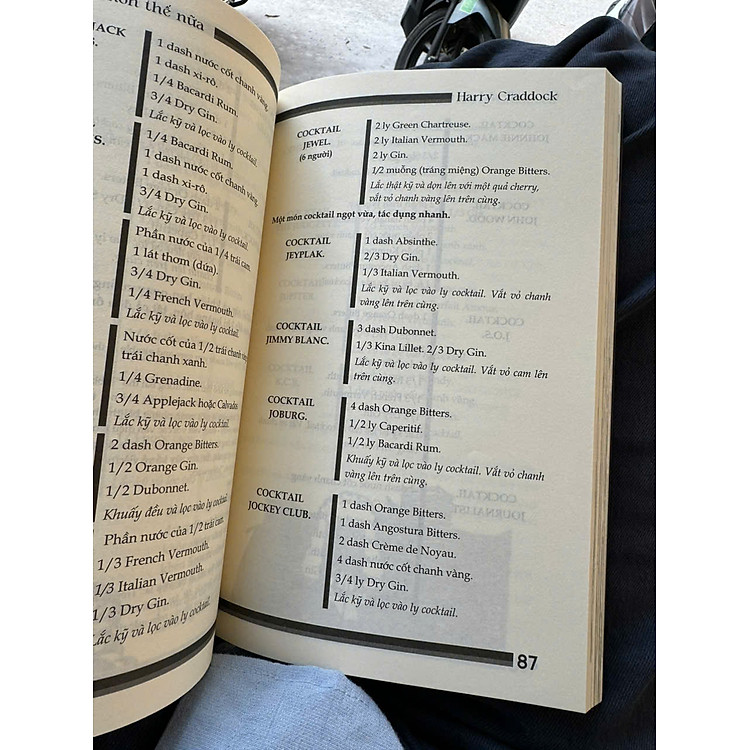 COCKTAIL VÀ HƠN THẾ NỮA - 750 Công Thức Pha Chế Cocktail Dành Cho Bartender - Ảnh 2