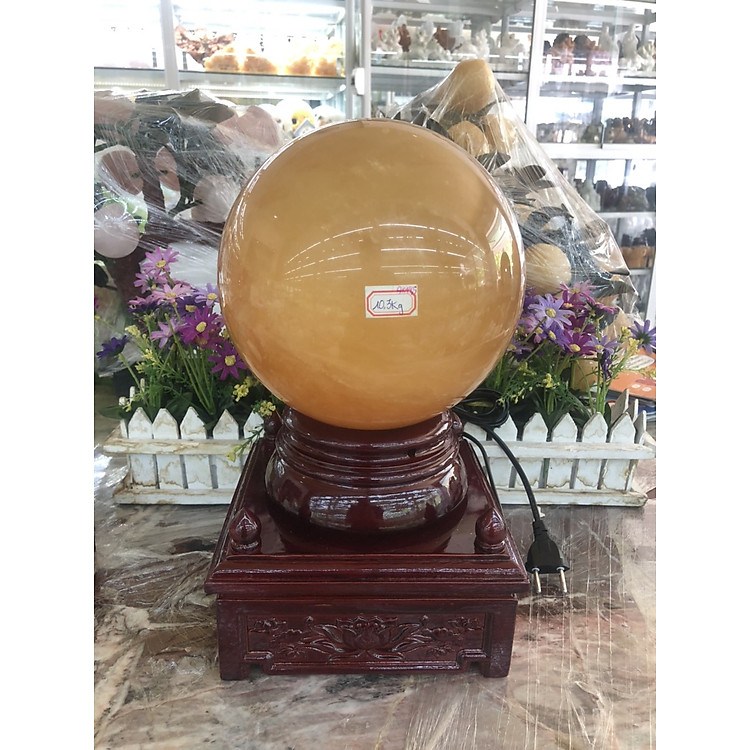 Bi đèn xoay phong thủy đá canxit vàng nặng 11,2 kg