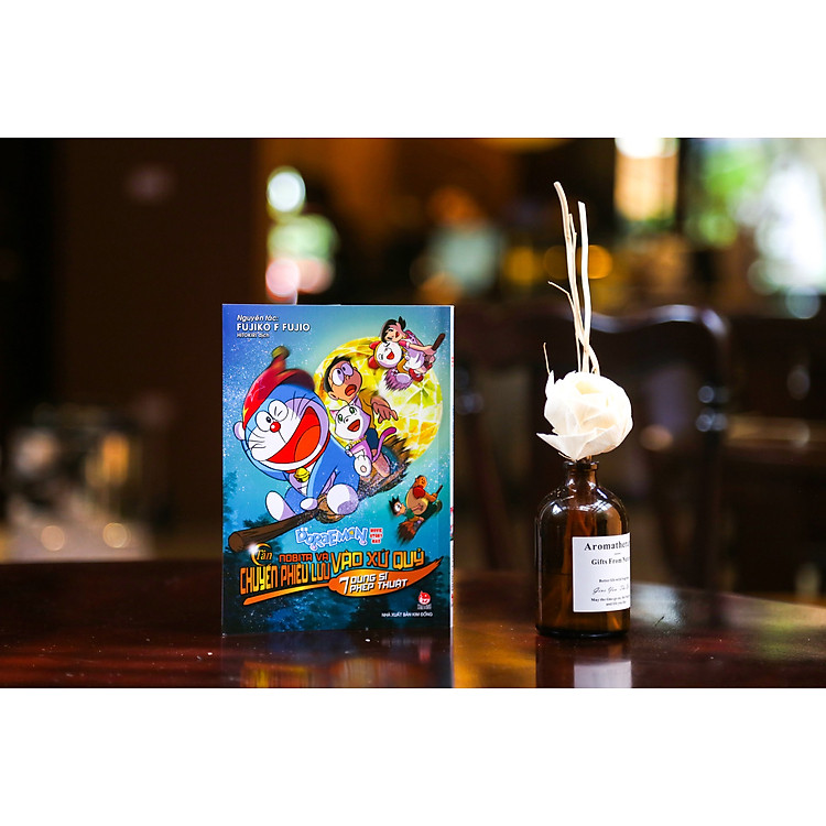 Truyện tranh Doraemon - Movie Story Màu - Tân Nobita Và Chuyến Phiêu Lưu Vào Xứ Quỷ - 7 Dũng Sĩ Phép Thuật (Chang Book)