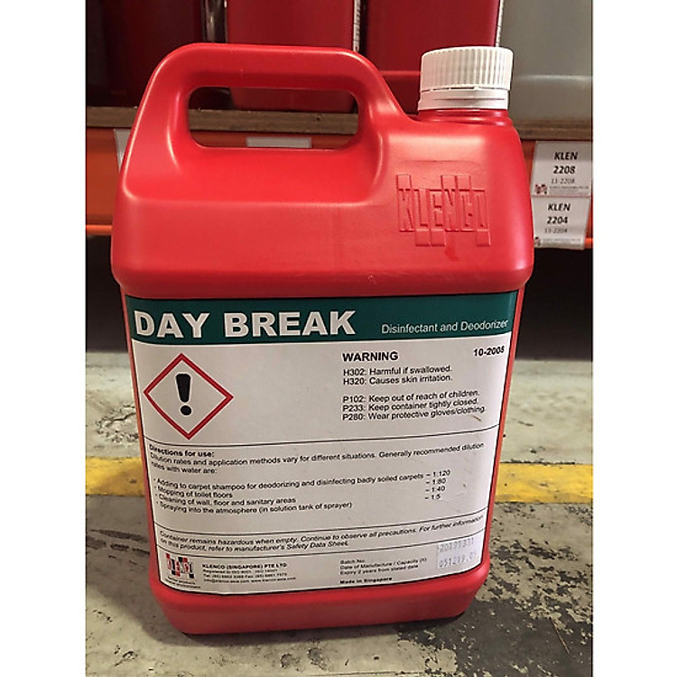 Nước lau sàn khử trùng khử mùi Day Break can 5L chính hãng Klenco Singapore