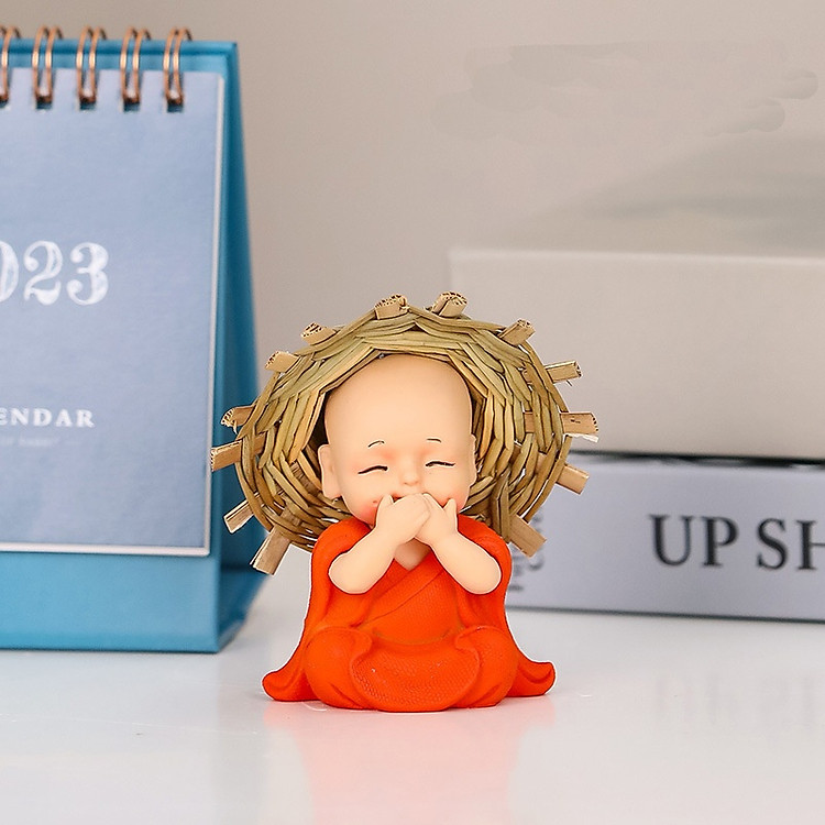 Tượng Chú Tiểu Tứ Không Đội Nón Rơm Trang Trí Xe Hơi Nhà Cửa Văn Phòng_ Hàng chính hãng