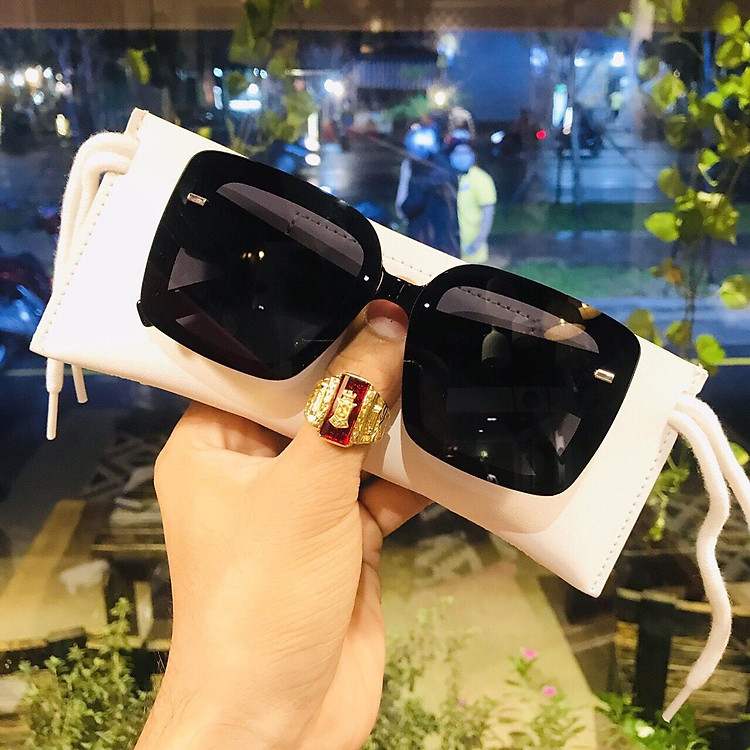 Kính Mát Nam Nữ Thời Trang Cao Cấp Dáng Vuông - Mắt Kính Chống Tia UV - Tia Cực Tím GC9906 (Đen)