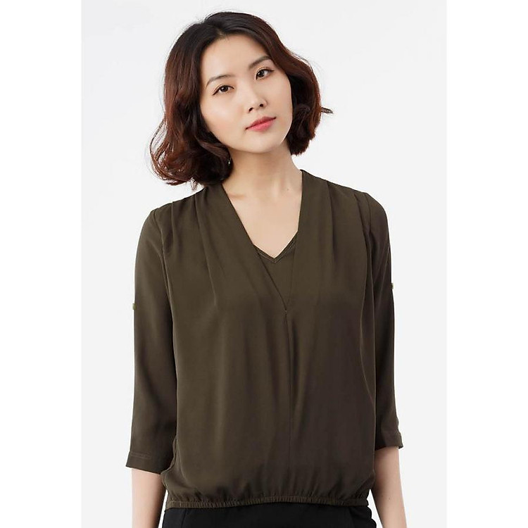 Áo kiểu thời trang cổ chữ v