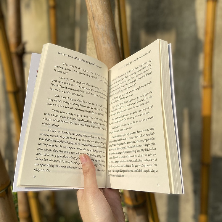 Bạn Còn Cách "Nhân Viên Hoàng Đế" Bao Xa? (ML) - Ảnh 3