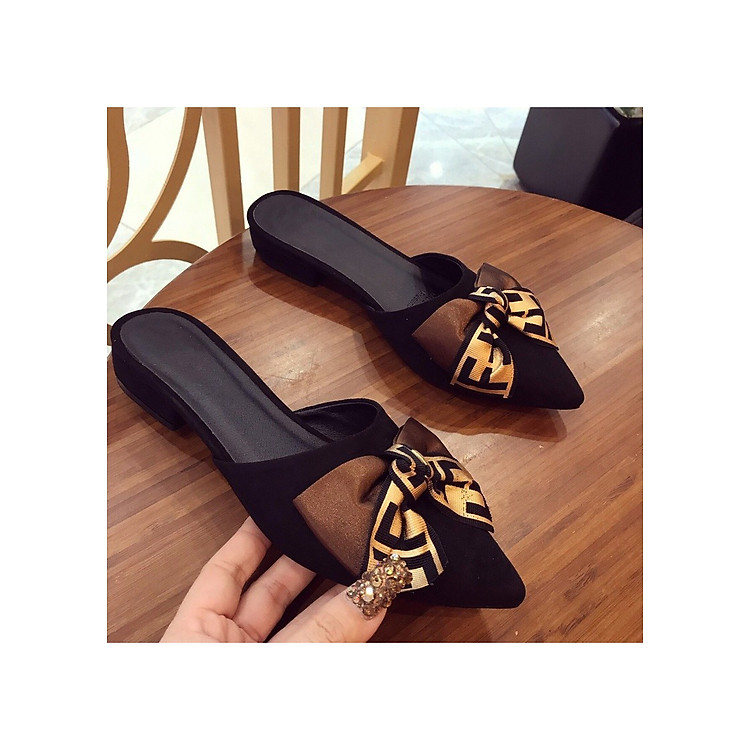 Dép bít mũi đính nơ lụa