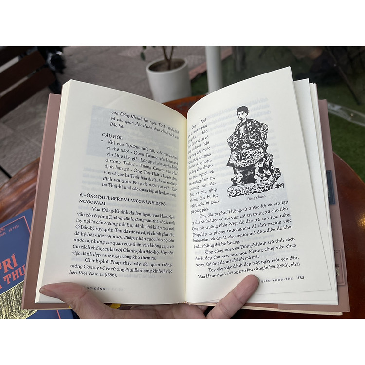 SỬ KÝ GIÁO KHOA THƯ - Ảnh 4