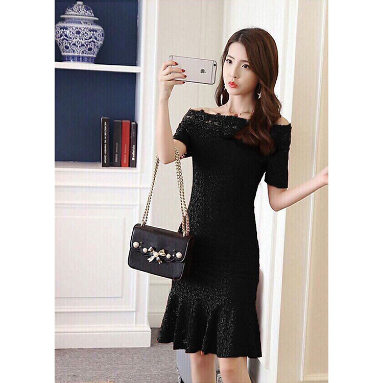 Đầm Ren Cổ Truyền Đuôi Cá SK43925