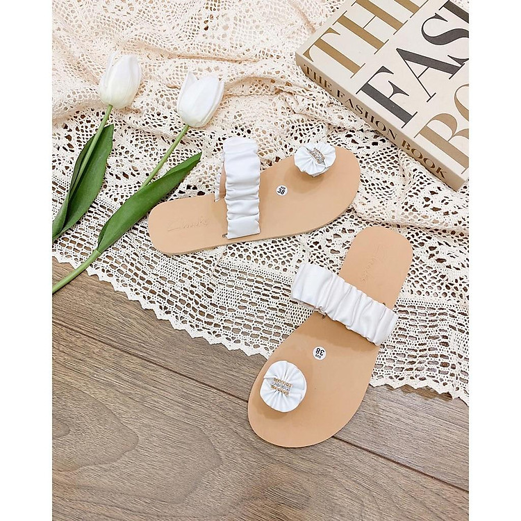 Dép nữ xỏ ngón cái cực xinh sang trọng