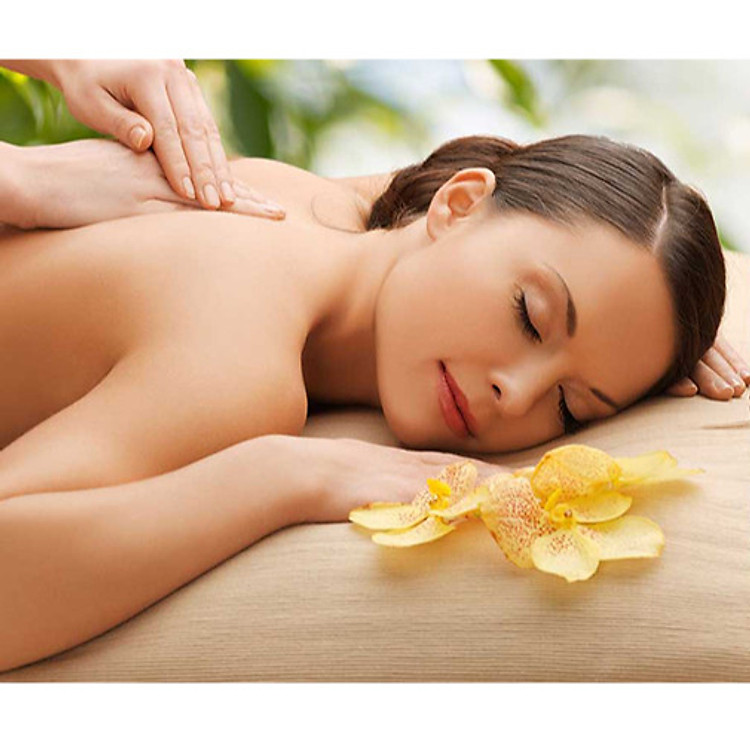 Massage Chuyên Sâu Vùng Cổ, Vai, Gáy Tại Hebe Spa