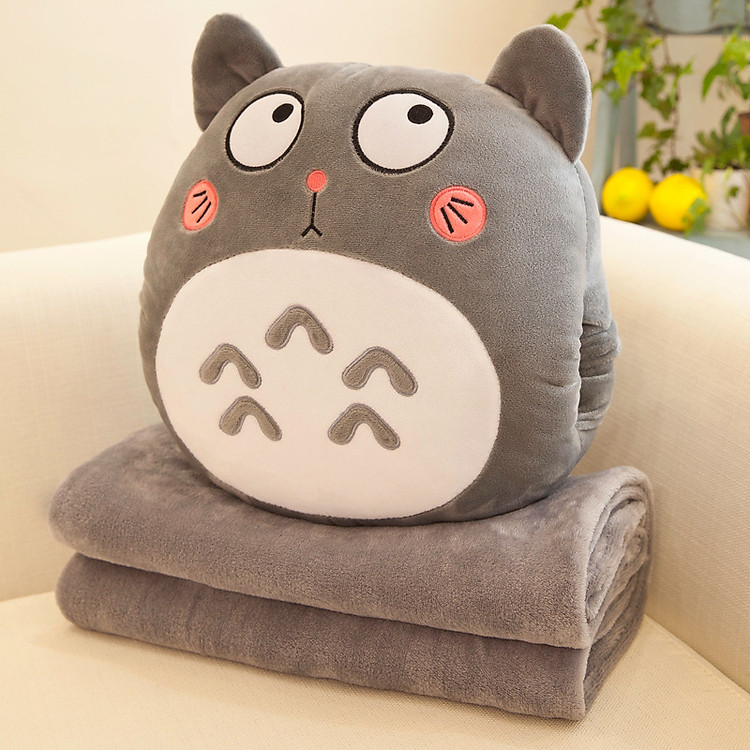 Gối Mền Văn Phòng Mèo Totoro Biểu Cảm