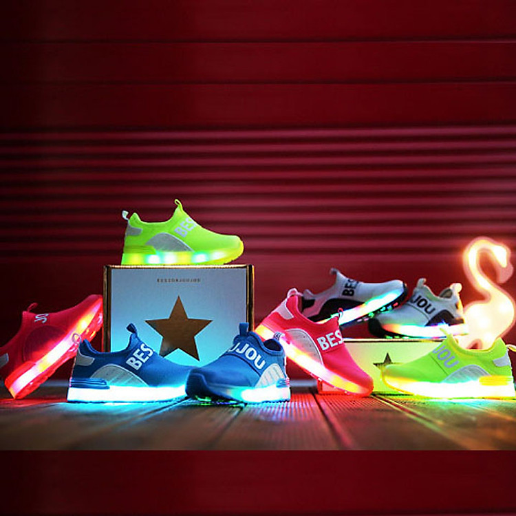 Giày phát sáng Led sporty