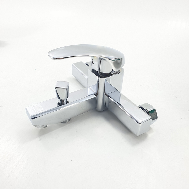 Củ Sen tắm Nóng Lạnh_ vòi củ sen nóng lạnh đống thau cao cấp_ Sen tắm nóng lạnh Đồng Thau_ Bộ vòi Sen tắm nóng lạnh thau