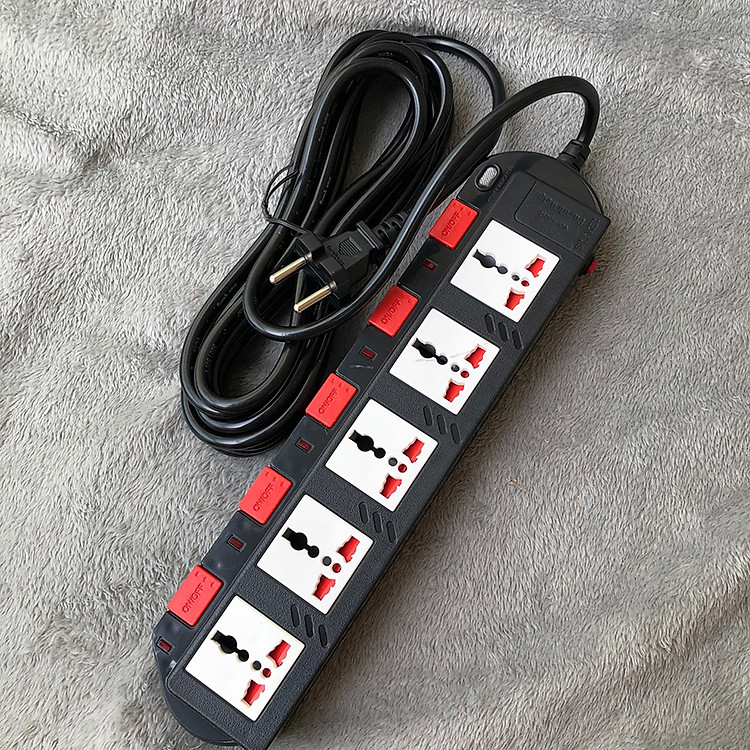 Ổ Cắm 5 Lỗ 3 Chấu Dây 5 Mét Điện Quang ĐQ ESK 5B.SM750SL - Đen Trắng Đỏ