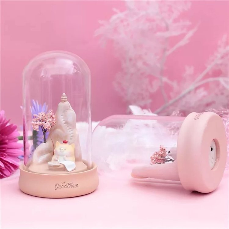 Hộp Trang Trí Mèo Hoàng Gia Trong Lồng Kính Có Đèn - Ảnh 4