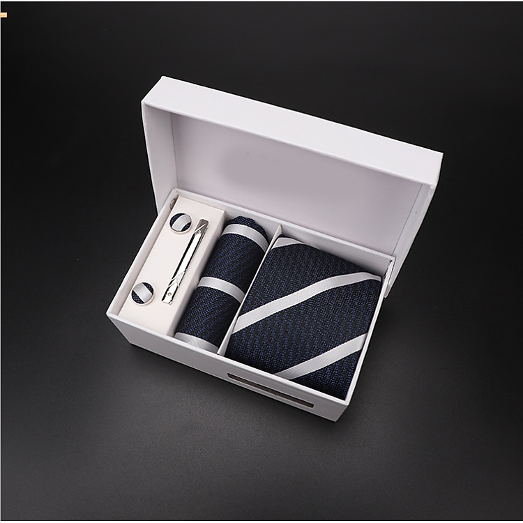 Bộ sản phẩm Caravat 4 trong 1 HVC022