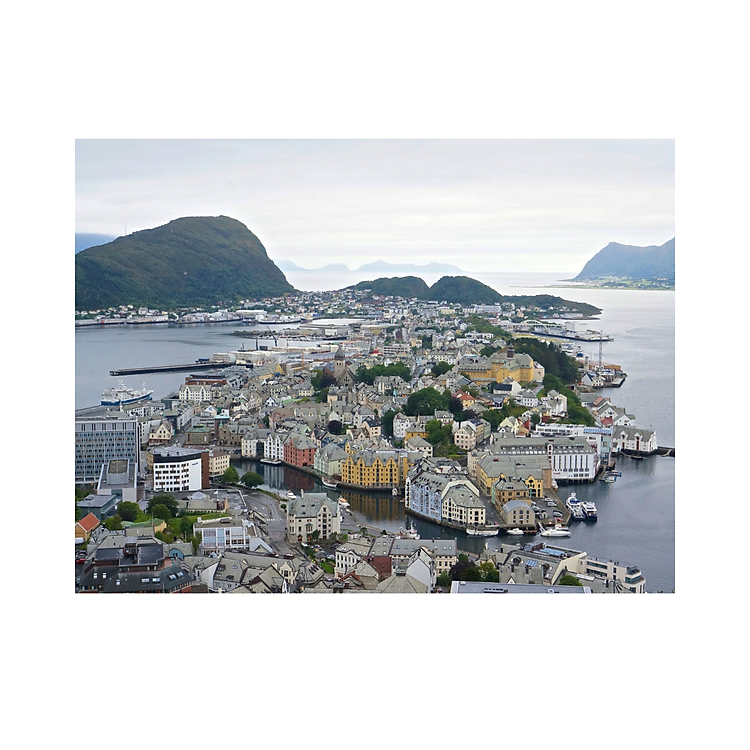 Mua Puzzle Alesund 1000 mảnh RAVENSBURGER Chính hãng Giá rẻ - Hình ảnh 2