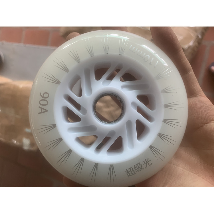 Bánh xe patin 90 100 110mm phát sáng