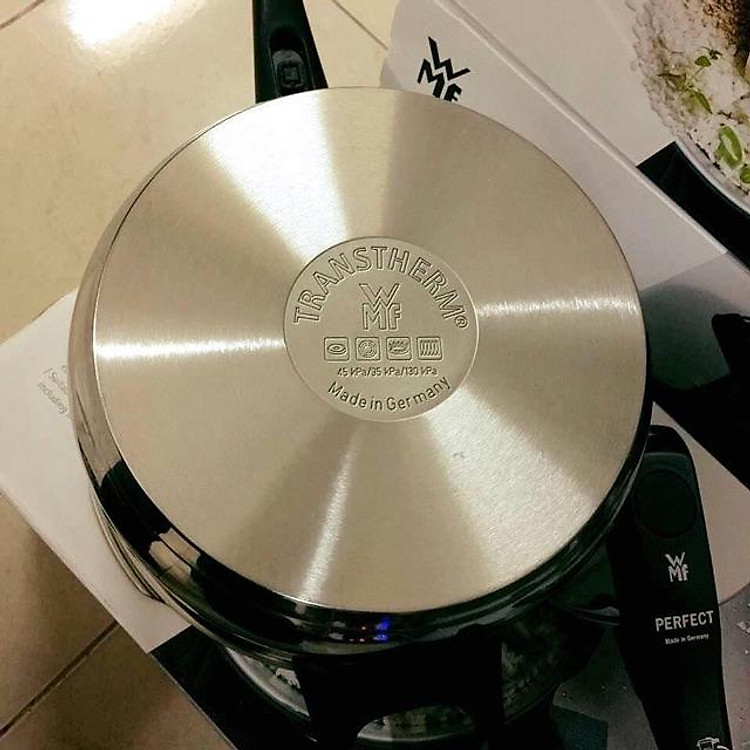 Nồi áp suất WMF perfect 4,5 lít- Made in Germany