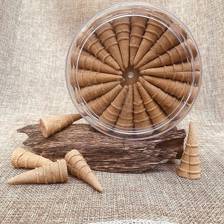 Trầm Hương Nụ/Tháp Thiên Nhiên ~ 40 viên/hộp