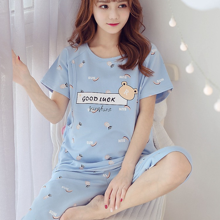 Bộ đồ sau sinh cho con bú