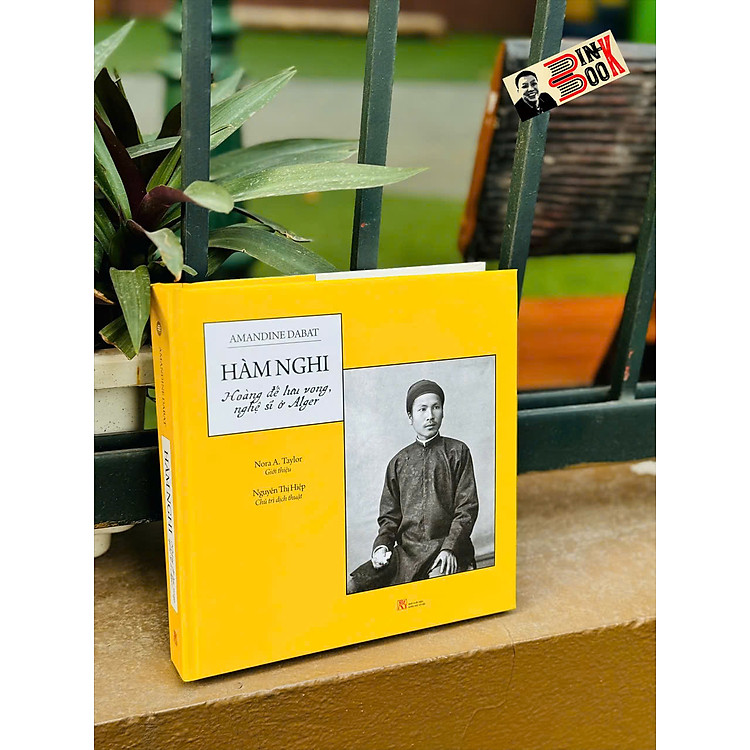 HÀM NGHI – Hoàng Đế Lưu Vong, Nghệ Sĩ Ở Alger