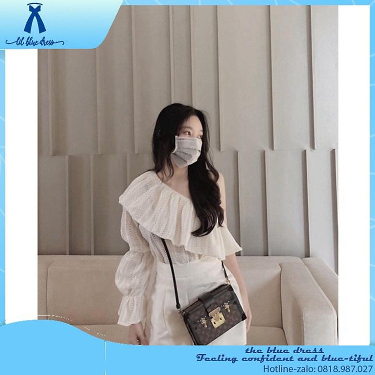 Set áo ren bèo ngực lệch vai kèm quần shorts trắng Quảng Châu cao cấp ladytrai cổ v chiết eo tay phồng dài