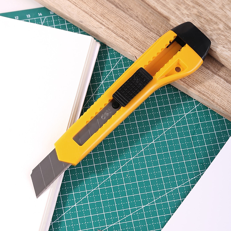 Dao rọc giấy Deli (cỡ lớn, 8 lưỡi tách rời) - Ảnh 6