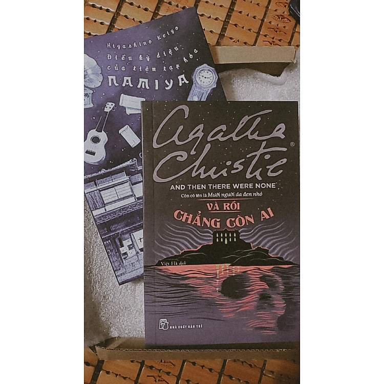 Sách Và Rồi Chẳng Còn Ai - And Then There Were None - Ảnh 3