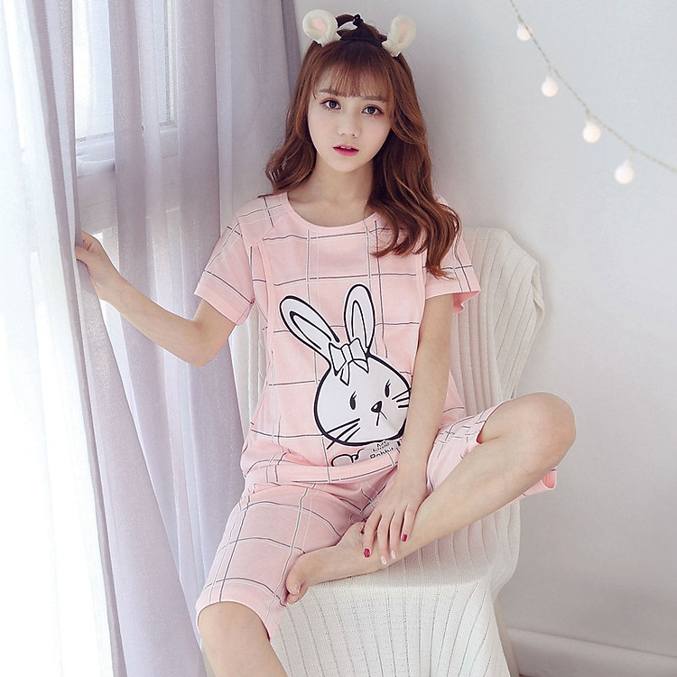 Bộ đồ sau sinh cho con bú