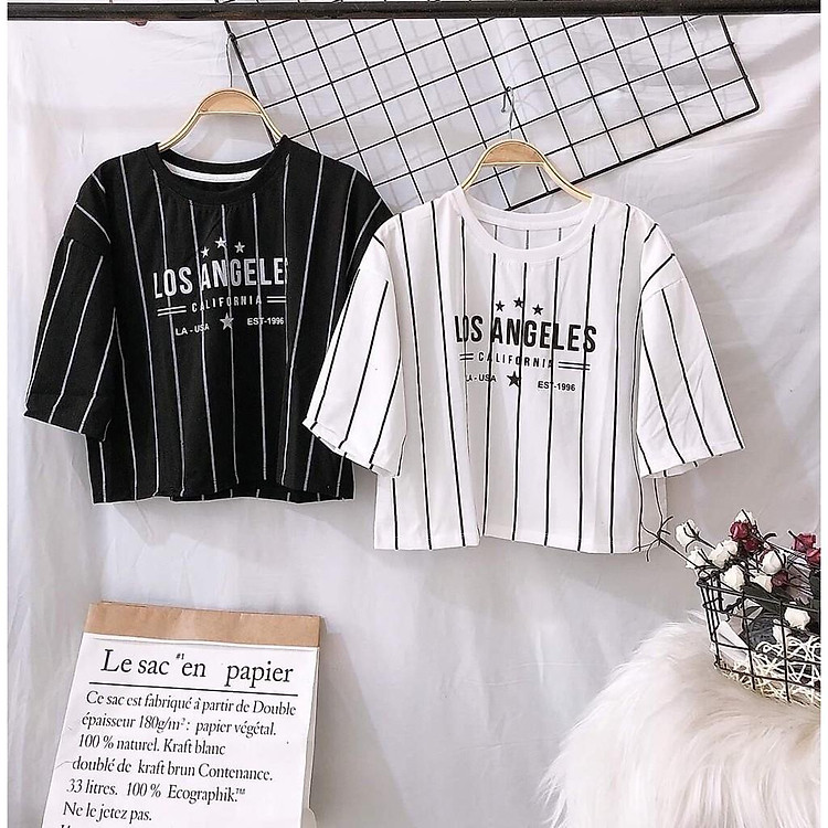 Áo thun croptop sọc y hình