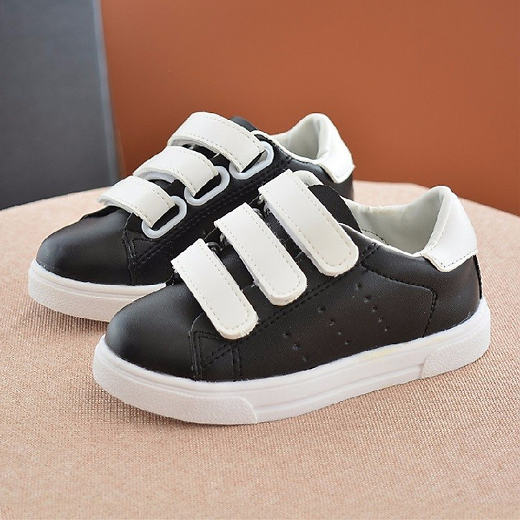 Giày thể thao quai dán bé trai