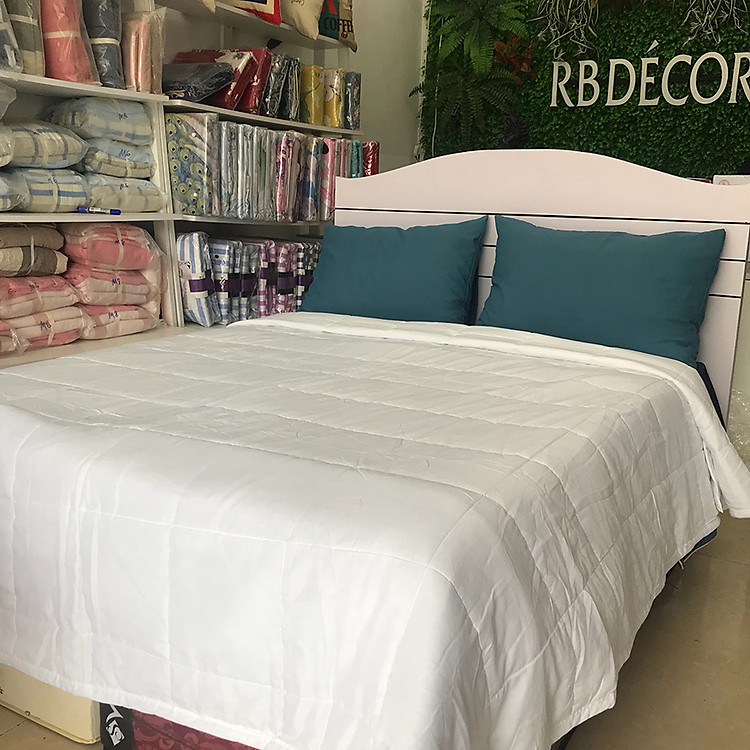 Ruột Chăn Hè Mỏng Kích Thước (2m2 x 2m)