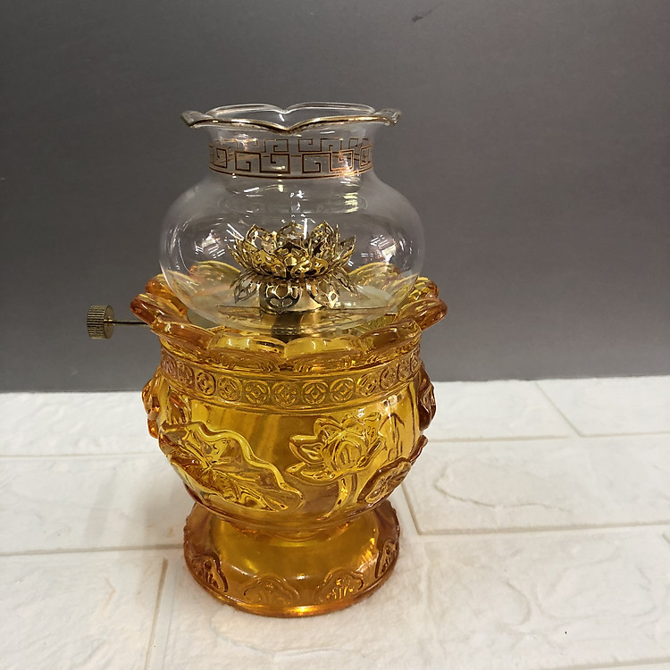 Đèn thờ đốt dầu - cao 17cm - thuỷ tinh cao cấp mẫu hoa sen nổi