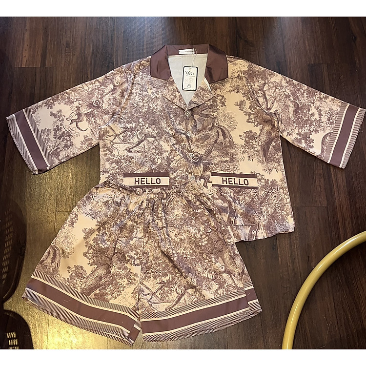 Bộ Đồ Ngủ Lụa Việt Nam Hoa Văn Nhiều Mẫu Xinh Xắn