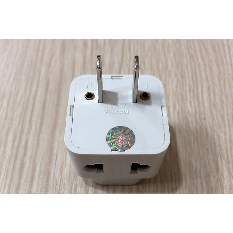 PHÍCH CẮM CHUYỂN ĐỔI 3 CHẤU SANG 2 CHẤU VÀ CHIA 2 Ổ MPE 2000W - HÀNG CHÍNH HÃNG
