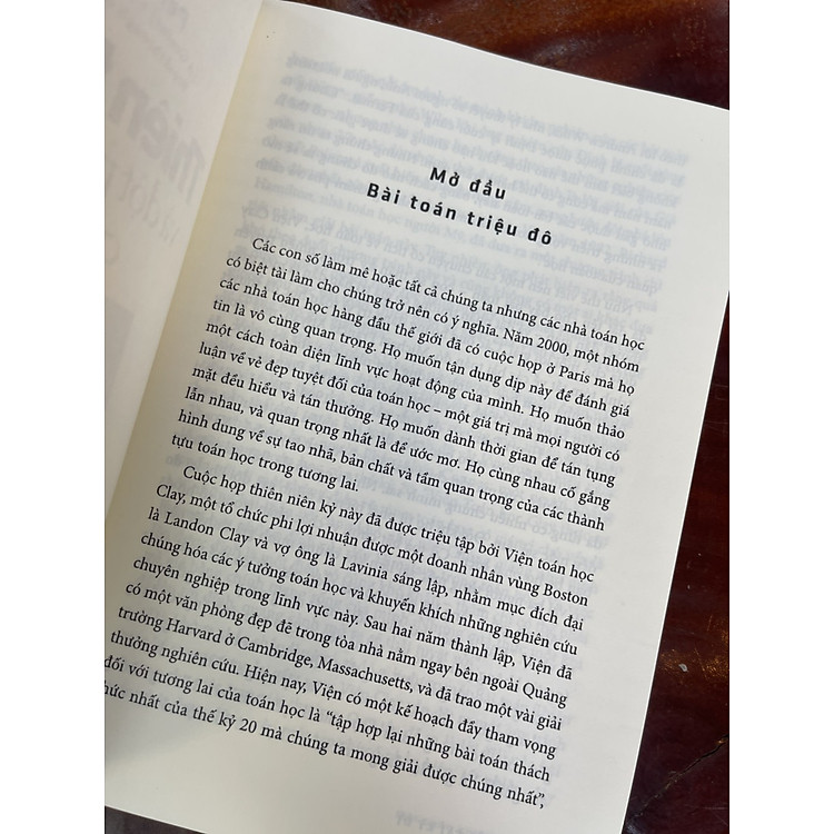 THIÊN TÀI KỲ DỊ VÀ ĐỘT PHÁ TOÁN HỌC CỦA THẾ KỶ (Tủ sách Khoa học khám phá - Tái bản lần thứ 2 năm 2022) - Ảnh 2