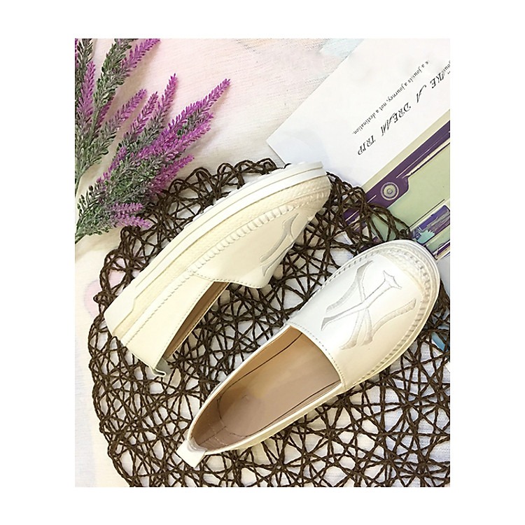 NY Giày lười slip on nữ da mềm thêu chữ cao cấp Trắng