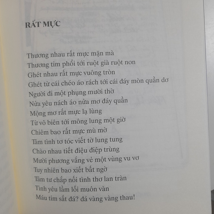 Xin Quên Quá Khứ - Thơ Bùi Giáng - Ảnh 2