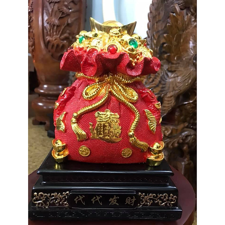 TƯỢNG TÚI TIỀN VÀNG MÀU ĐỎ TO ĐẦY THỎI VÀNG TO TÀI LỘC MAY MẮN CAO 30cm Đk 21cm Sâu 18cm MỆNH HOẢ THỔ ĐẶT TRÊN BÀN HAY BÀN THỜ THẦN TÀI