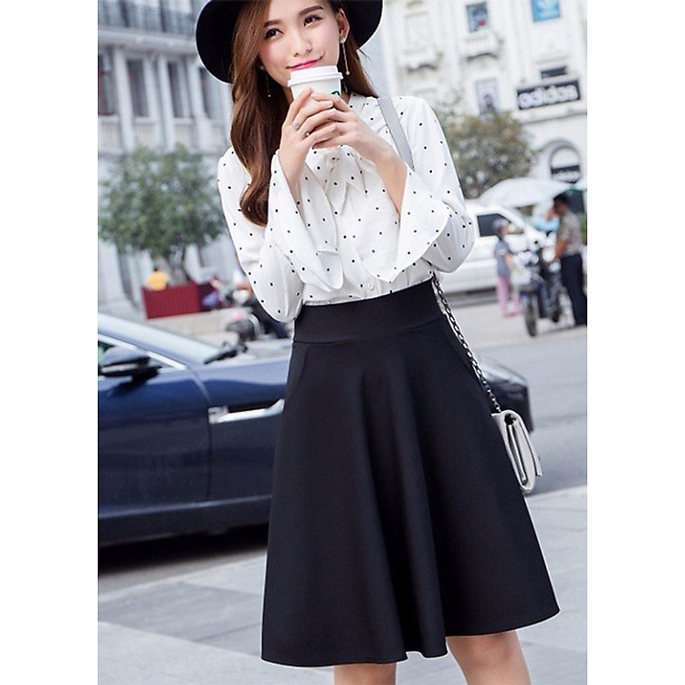 chân váy 2 túi xòe sành điệu