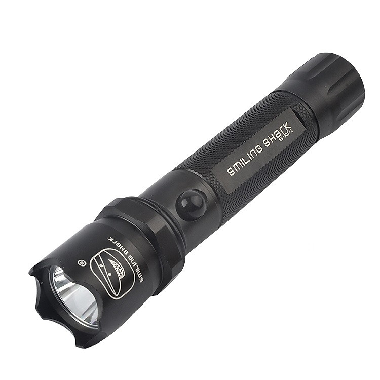 ĐÈN PIN SIÊU SÁNG SMILING SHARK