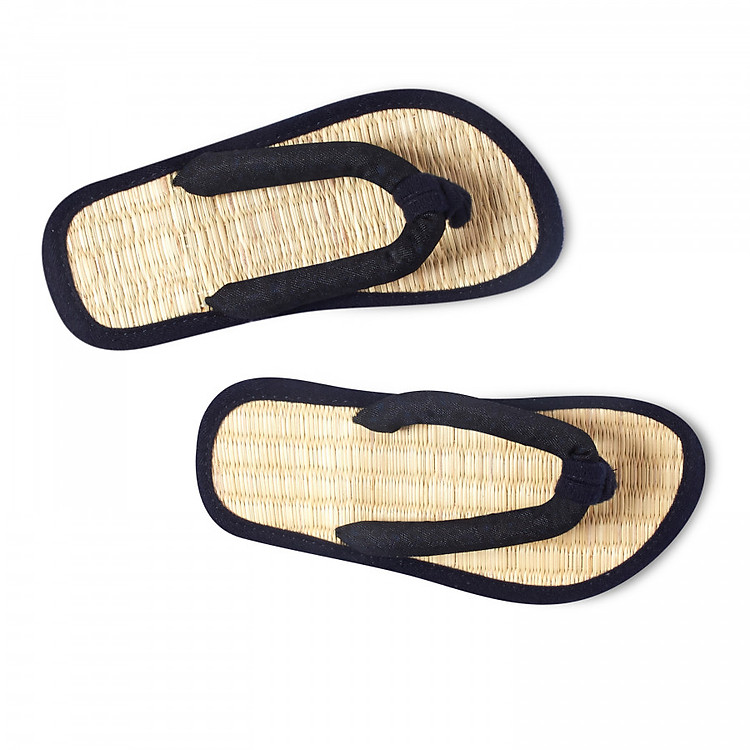 Dép Chiếu Quế Xỏ Ngón Bé Trai