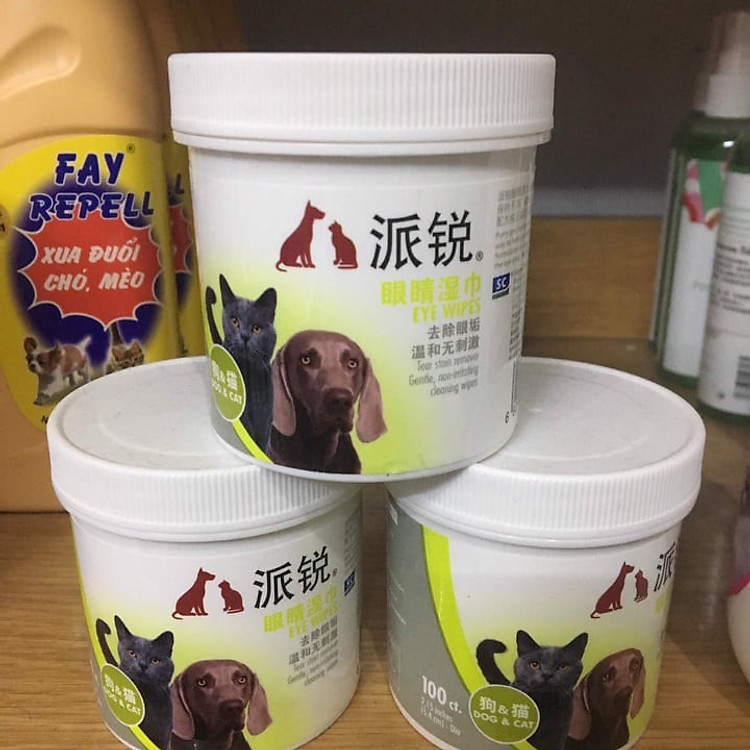 Vệ sinh vủng mắt cho thú cưng