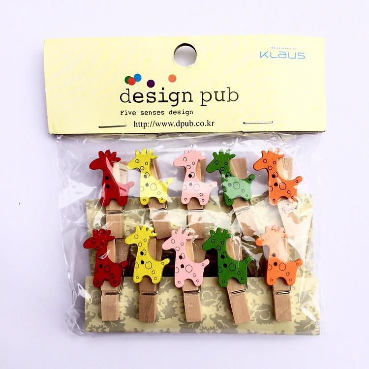 Bộ 10 kẹp ảnh gỗ hình hươu cao cổ nhiều màu (kèm dây)
