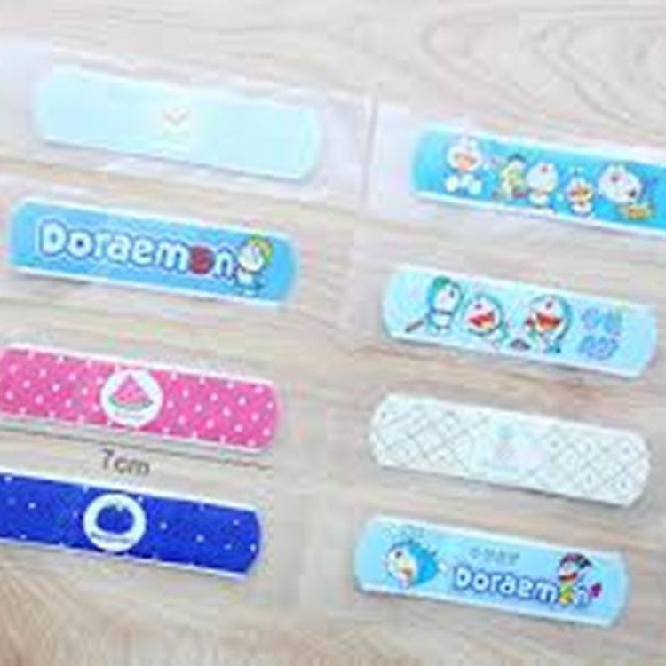 Combo 5 Xấp Băng Cá Nhân Ugo Họa Tiết Nghộ Nghĩnh (25 miếng)