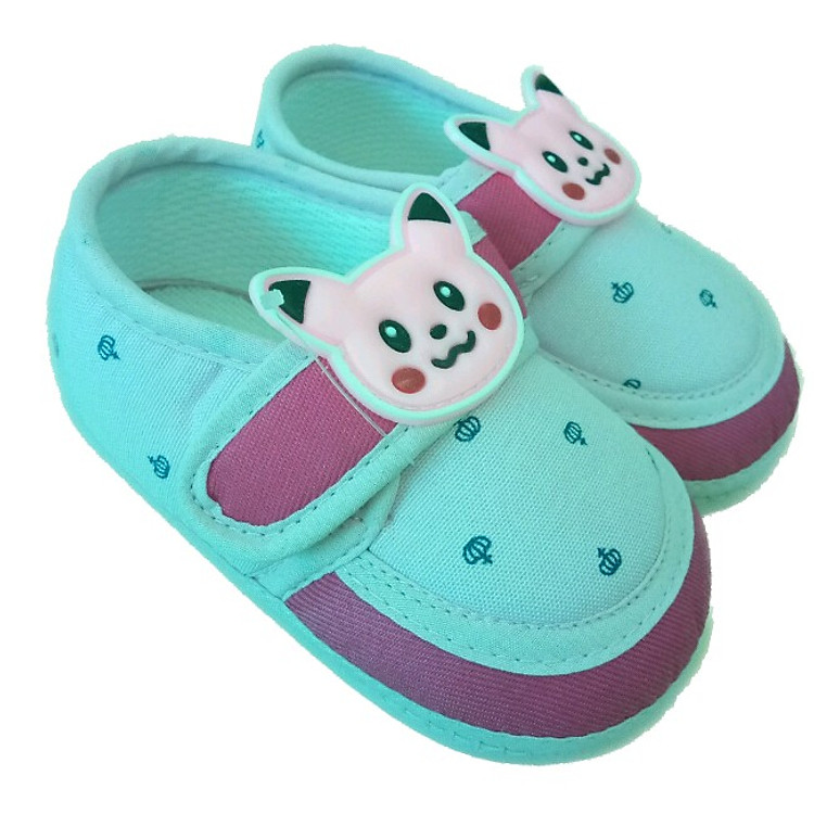 Giày tập đi hình Pikachu