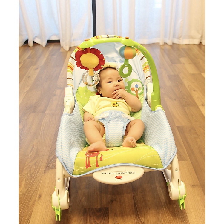 Ghế rung bập bênh đa năng có nhạc & thanh đồ chơi Konig Kids