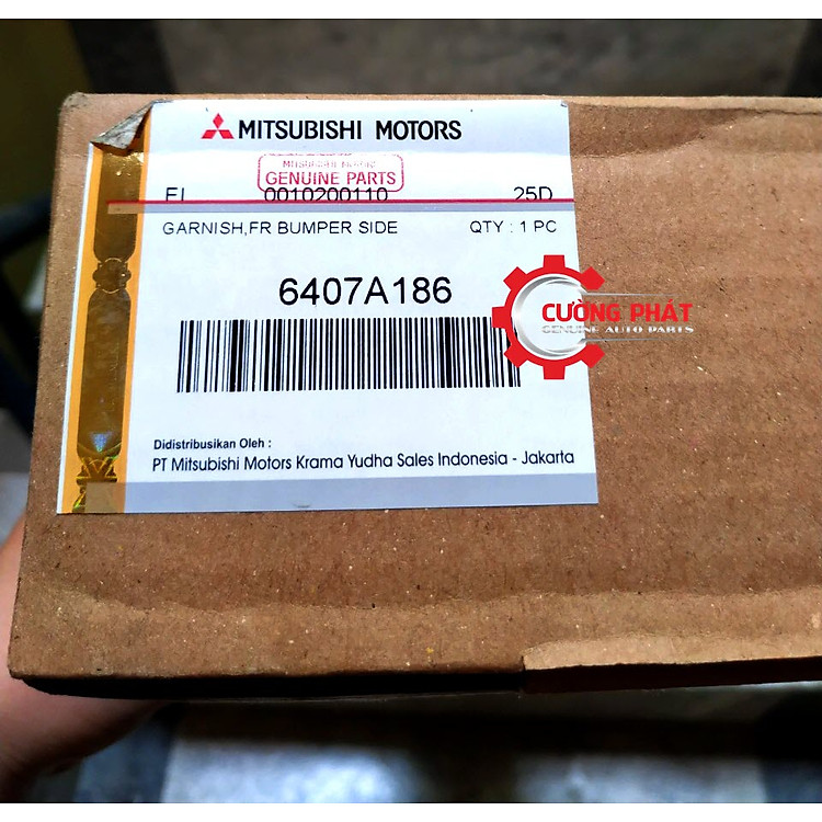 Nẹp mạ cản trước phía trên Mitsubishi Xpander 2018-2021