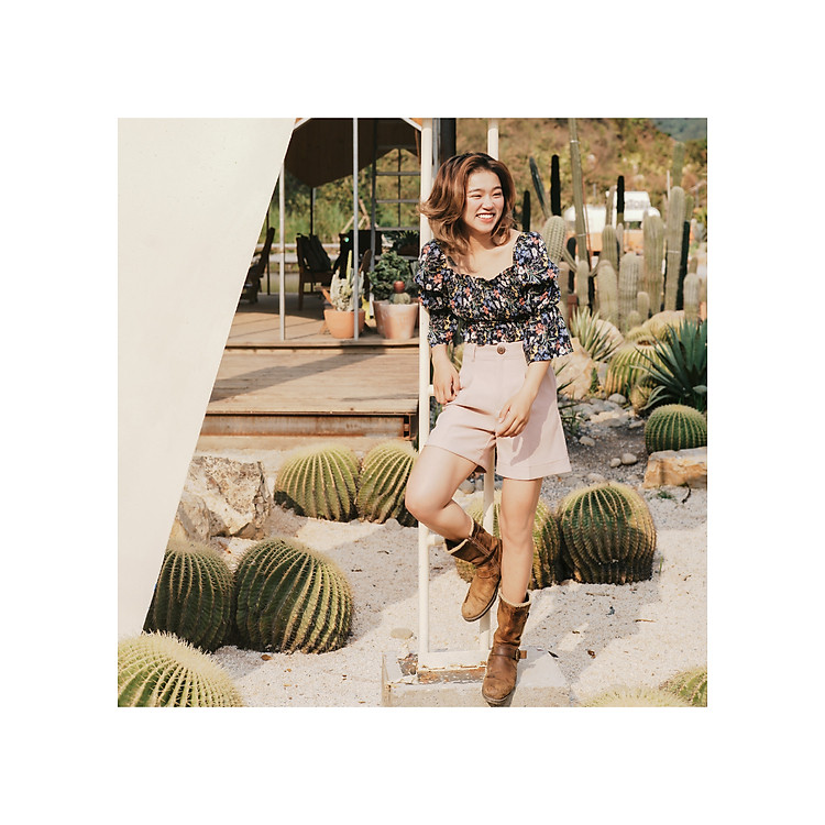 Quần đùi nude Beige Short Maybi