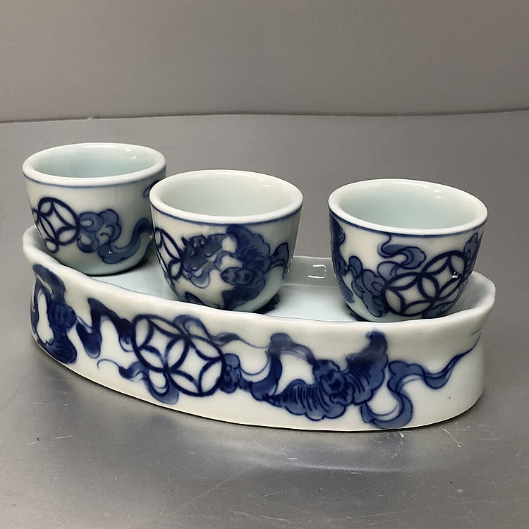 Bộ cúng nước 3 ly vẽ mây bằng sứ men xanh ngọc